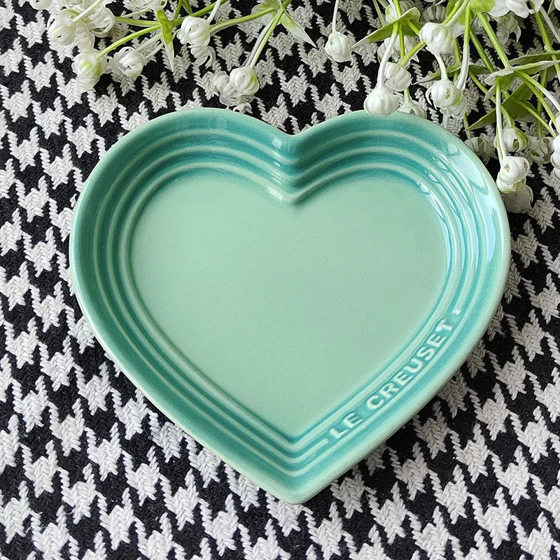 Ceramic Heart Shape Cat Dish